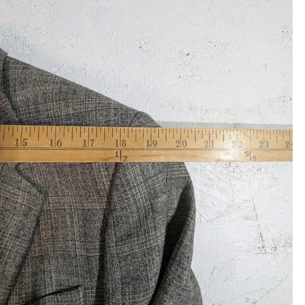 Jack Victor‎ Montreal Wool Blazer 43L Gray Plaid Sport Coat READ